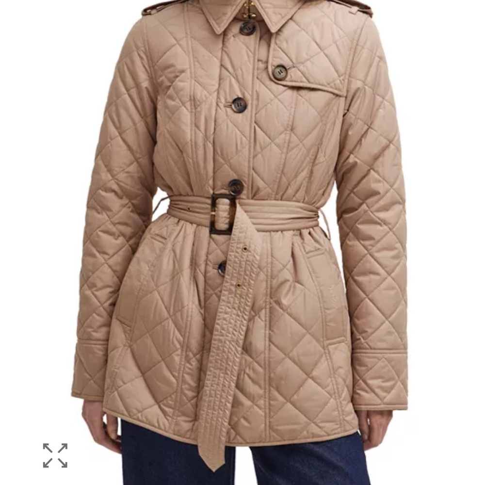 Barbour belted tummel box quilt trench jacket - like new!